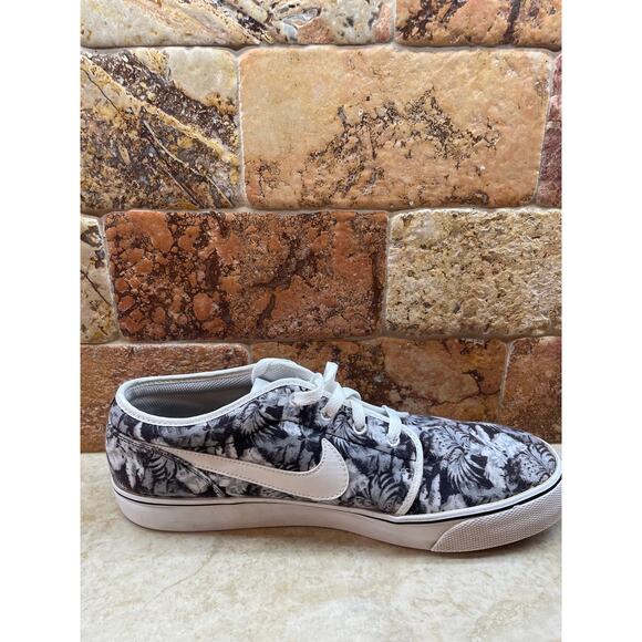 Nike Floral Print Canvas Sneakers Men’s Size 12 Gray White Low Lace Up Athletic main image 8